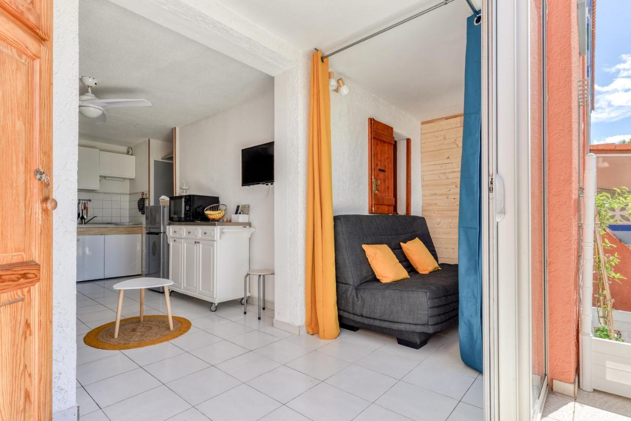 A L'Ombre Du Murier Apartment Le Barcares Bagian luar foto